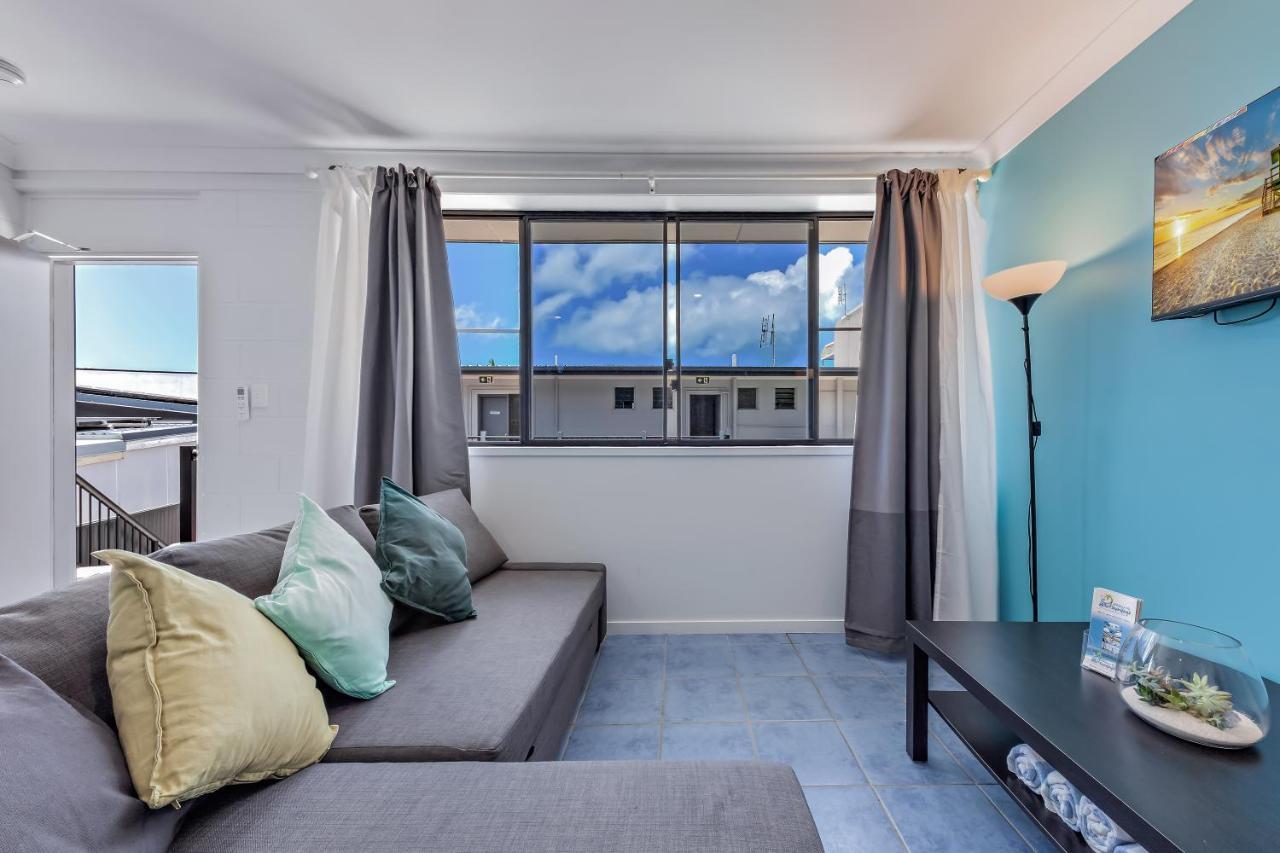 Airlie Sun & Sand Accommodation #5 Airlie Beach Bagian luar foto